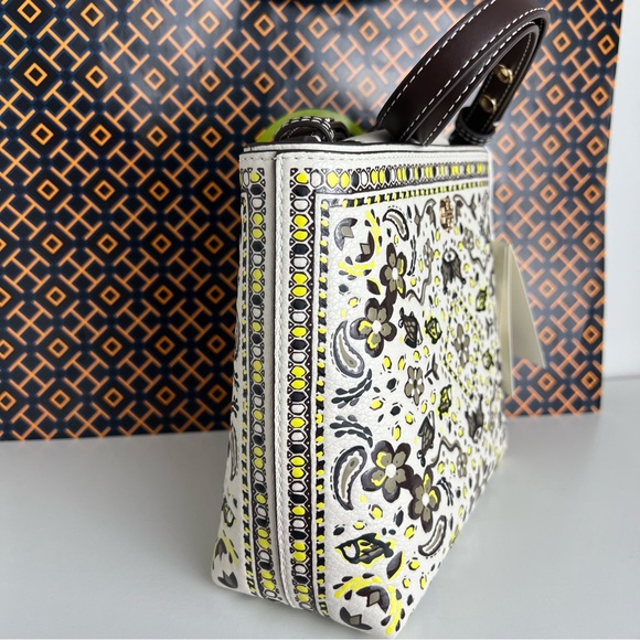 NWT Tory Burch Emerson Small Bucket Bag - Picture 9 of 17